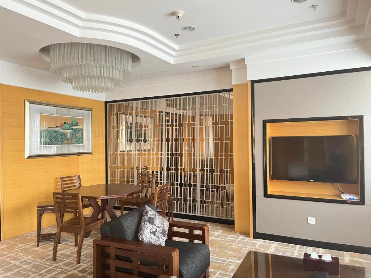 Jinling Jingyuan Plaza Hotel Nanjing  Exterior photo