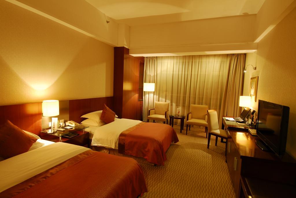 Jinling Jingyuan Plaza Hotel Nanjing  Exterior photo
