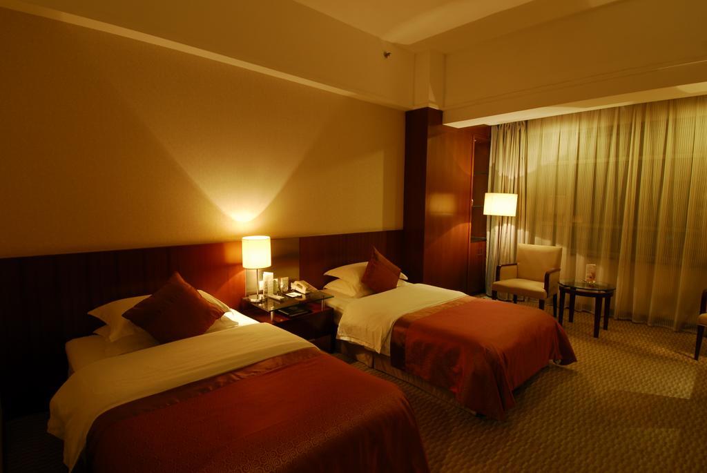 Jinling Jingyuan Plaza Hotel Nanjing  Exterior photo
